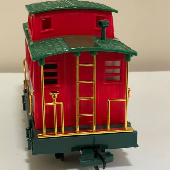 Eztec G-Scale Christmas North Pole Express Caboose Train Railroad Car - Picture 3 of 6